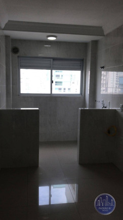 Imagem Apartamento com 2 Quartos para Alugar, 90 m² em Centro - Balneário Camboriú Imagem Apartamento com 2 Quartos para Alugar, 90 m² em Centro - Balneário Camboriú
