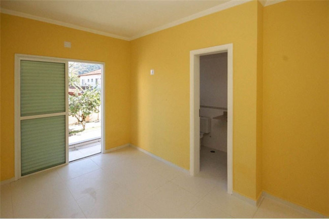 Imagem Casa com 2 Quartos à Venda, em Enseada - Guarujá Imagem Casa com 2 Quartos à Venda, em Enseada - Guarujá