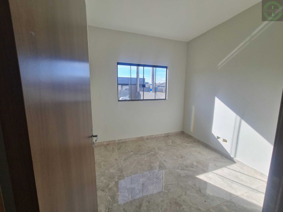 Imagem Casa com 3 Quartos à Venda, 54 m² em Uvaranas - Ponta Grossa Imagem Casa com 3 Quartos à Venda, 54 m² em Uvaranas - Ponta Grossa