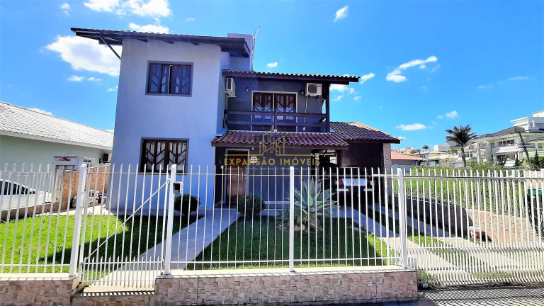 Imagem Casa com 3 Quartos à Venda, 100 m² em Pedra Branca - Palhoça Imagem Casa com 3 Quartos à Venda, 100 m² em Pedra Branca - Palhoça