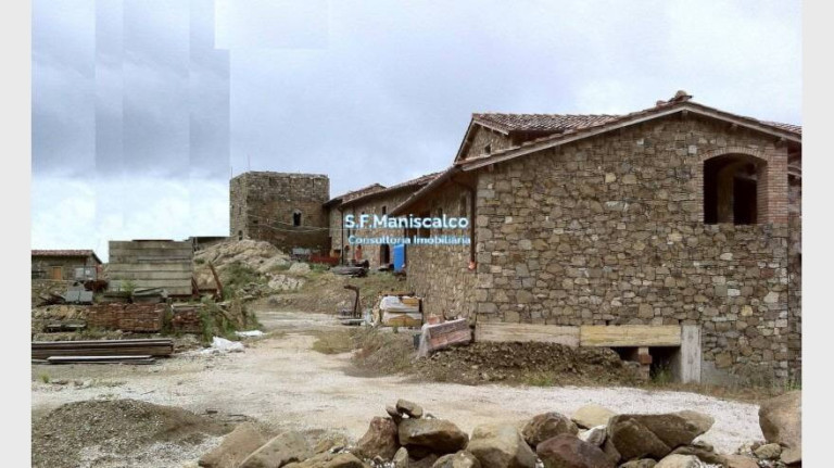 Imagem Casa com 40 Quartos à Venda, 4.500 m² em La Panca - Greve In Chianti