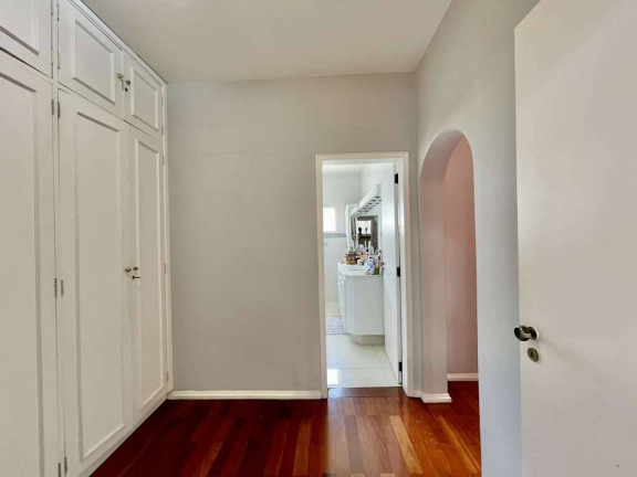 Imagem Casa com 5 Quartos à Venda, 450 m² em Granja Viana - Cotia Imagem Casa com 5 Quartos à Venda, 450 m² em Granja Viana - Cotia