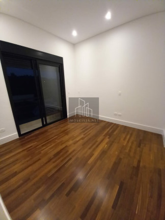 Imagem Casa com 4 Quartos à Venda, 375 m² em Alphaville - Santana De Parnaíba Imagem Casa com 4 Quartos à Venda, 375 m² em Alphaville - Santana De Parnaíba