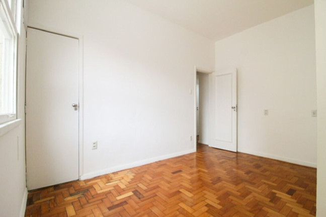 Imagem Imóvel com 3 Quartos à Venda, 118 m² em Botafogo - Rio De Janeiro Imagem Imóvel com 3 Quartos à Venda, 118 m² em Botafogo - Rio De Janeiro