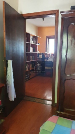 Imagem Casa com 4 Quartos à Venda, 300 m² em Residencial Doze (alphaville) - Santana De Parnaíba Imagem Casa com 4 Quartos à Venda, 300 m² em Residencial Doze (alphaville) - Santana De Parnaíba
