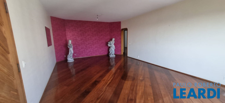 Imagem Apartamento com 3 Quartos à Venda, 198 m² em Centro - Santo André Imagem Apartamento com 3 Quartos à Venda, 198 m² em Centro - Santo André