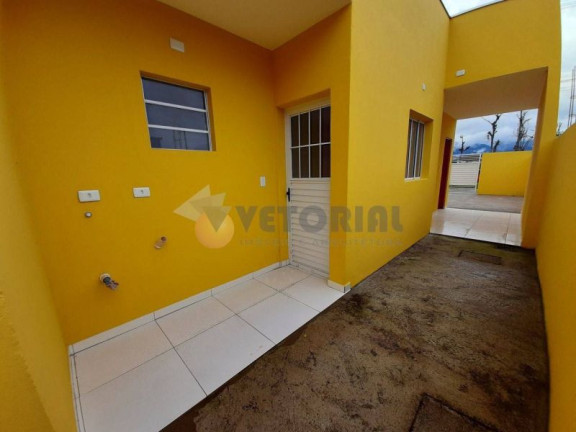 Imagem Casa com 2 Quartos à Venda, 50 m²
