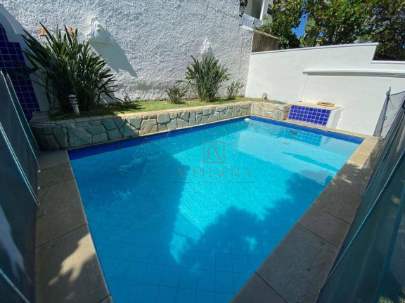 Imagem Casa com 3 Quartos à Venda, 333 m² em Alphaville 04 - Santana De Parnaíba Imagem Casa com 3 Quartos à Venda, 333 m² em Alphaville 04 - Santana De Parnaíba