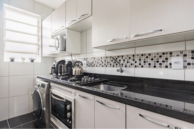 Imagem Apartamento com 1 Quarto à Venda, 38 m² em Rio Branco - Porto Alegre Imagem Apartamento com 1 Quarto à Venda, 38 m² em Rio Branco - Porto Alegre