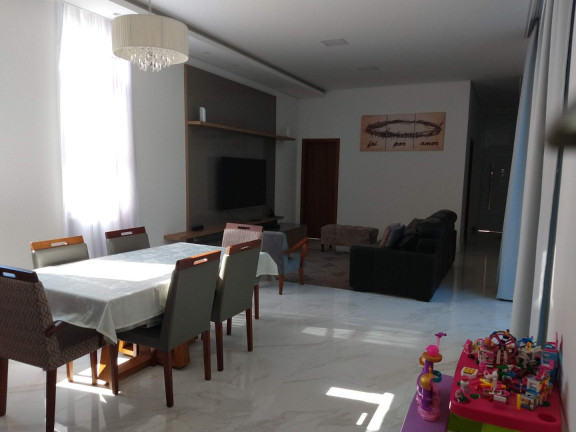 Imagem Casa com 3 Quartos à Venda, 280 m² em Aruã Eco Park - Mogi Das Cruzes Imagem Casa com 3 Quartos à Venda, 280 m² em Aruã Eco Park - Mogi Das Cruzes