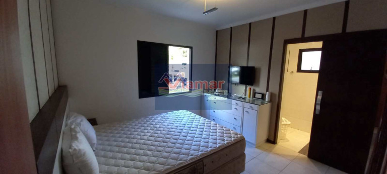 Imagem Apartamento com 3 Quartos à Venda, 130 m² em Enseada - Guarujá Imagem Apartamento com 3 Quartos à Venda, 130 m² em Enseada - Guarujá