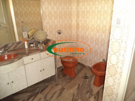 Imagem Casa com 3 Quartos à Venda, 215 m² em Maracanã - Rio De Janeiro Imagem Casa com 3 Quartos à Venda, 215 m² em Maracanã - Rio De Janeiro