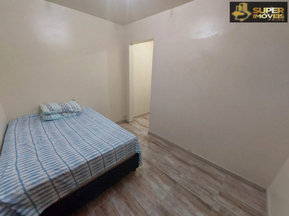 Imagem Casa com 3 Quartos à Venda, 232 m² em Centro - Pelotas