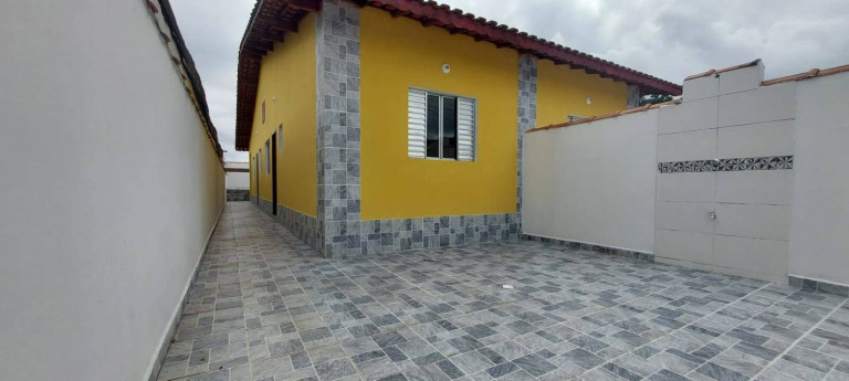 Imagem Casa com 2 Quartos à Venda, 150 m² em Jardim Leonor - Mongaguá Imagem Casa com 2 Quartos à Venda, 150 m² em Jardim Leonor - Mongaguá