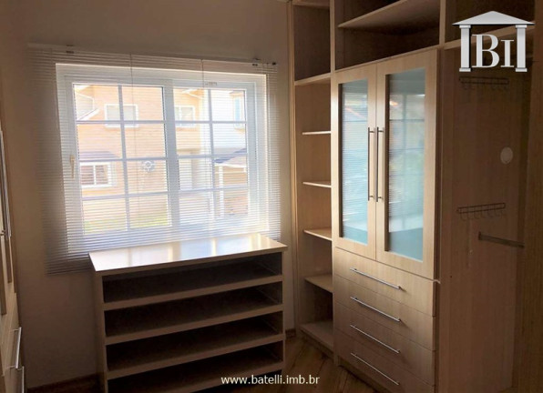 Imagem Casa de Condomínio com 4 Quartos à Venda, 221 m² em Granja Viana - Cotia Imagem Casa de Condomínio com 4 Quartos à Venda, 221 m² em Granja Viana - Cotia