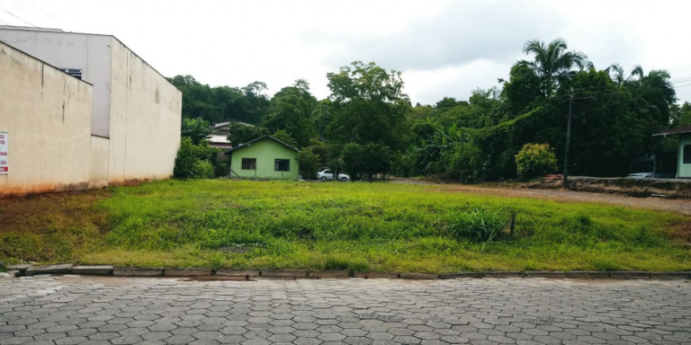 Imagem Imóvel à Venda, 2.500 m² em Itoupavazinha - Blumenau Imagem Imóvel à Venda, 2.500 m² em Itoupavazinha - Blumenau