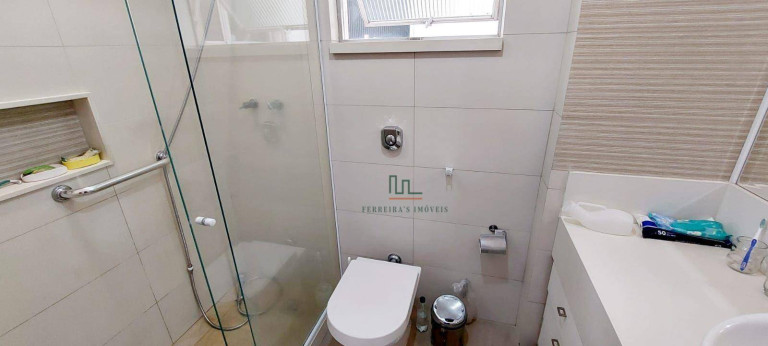 Imagem Apartamento com 3 Quartos à Venda, 197 m² em Icaraí - Niterói Imagem Apartamento com 3 Quartos à Venda, 197 m² em Icaraí - Niterói
