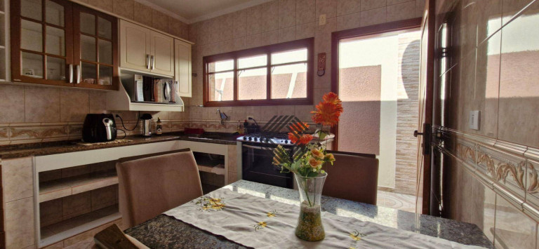 Imagem Casa com 3 Quartos à Venda ou Locação, 200 m² em Jardim Ipanema - Sorocaba Imagem Casa com 3 Quartos à Venda ou Locação, 200 m² em Jardim Ipanema - Sorocaba