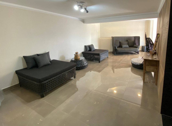 Imagem Sobrado com 4 Quartos à Venda, 570 m² em Vila Santista - Atibaia Imagem Sobrado com 4 Quartos à Venda, 570 m² em Vila Santista - Atibaia