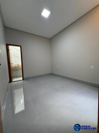 Imagem Casa com 3 Quartos à Venda, 263 m² em Vila Rosa - Goiânia Imagem Casa com 3 Quartos à Venda, 263 m² em Vila Rosa - Goiânia