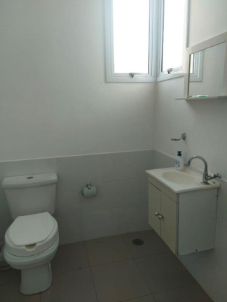 Imagem Imóvel com 3 Quartos à Venda, 262 m² Imagem Imóvel com 3 Quartos à Venda, 262 m²