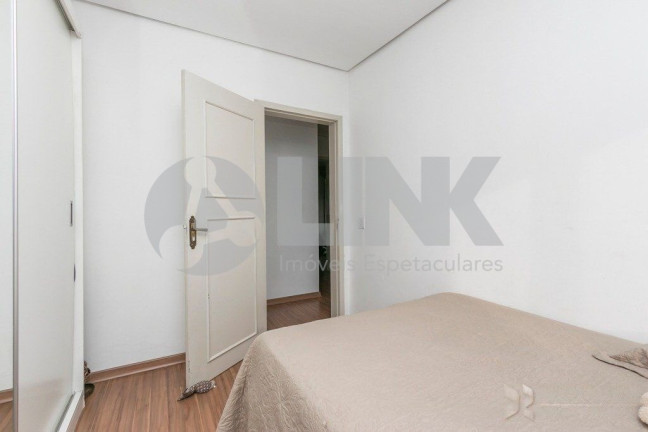 Imagem Imóvel com 3 Quartos à Venda, 230 m² em Vila Nova - Porto Alegre Imagem Imóvel com 3 Quartos à Venda, 230 m² em Vila Nova - Porto Alegre