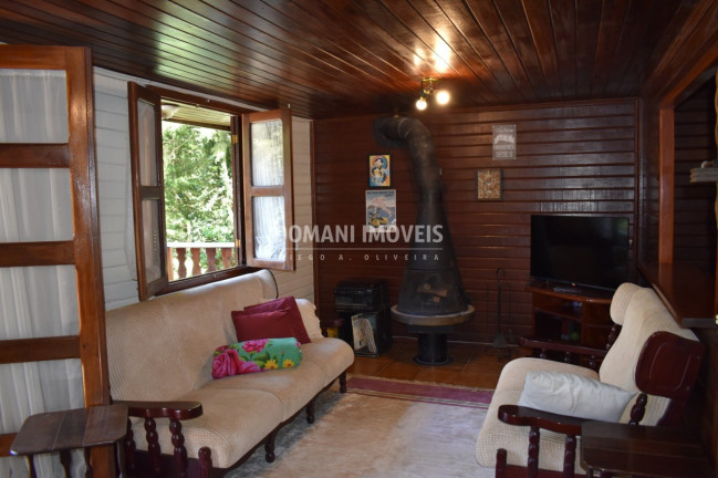 Imagem Casa com 4 Quartos à Venda, 170 m² em Região Do Vale Encantado - Campos Do Jordão Imagem Casa com 4 Quartos à Venda, 170 m² em Região Do Vale Encantado - Campos Do Jordão