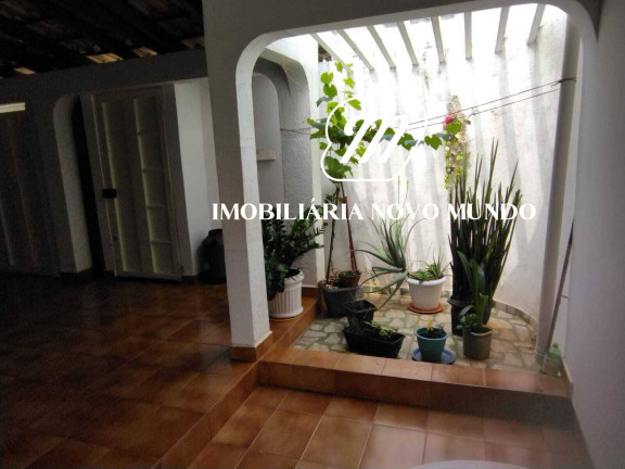 Imagem Casa com 3 Quartos à Venda, 250 m² em Segismundo Pereira - Uberlândia Imagem Casa com 3 Quartos à Venda, 250 m² em Segismundo Pereira - Uberlândia