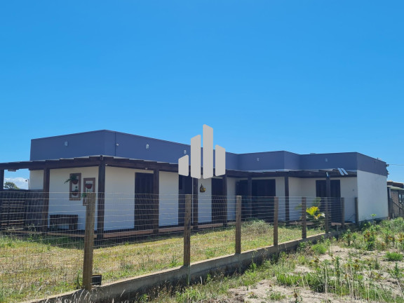 Imagem Casa com 3 Quartos à Venda, 125 m² em Praia Santa Helena - Torres Imagem Casa com 3 Quartos à Venda, 125 m² em Praia Santa Helena - Torres