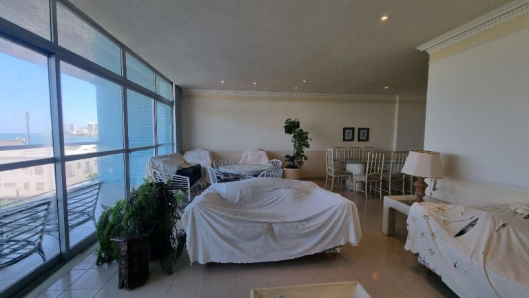 Imagem Apartamento com 3 Quartos à Venda, 194 m² em Pitangueiras - Guarujá Imagem Apartamento com 3 Quartos à Venda, 194 m² em Pitangueiras - Guarujá