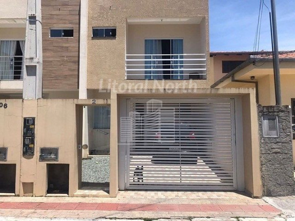 Sobrado com 2 Quartos à Venda, 83 m² em Centro - Itajaí