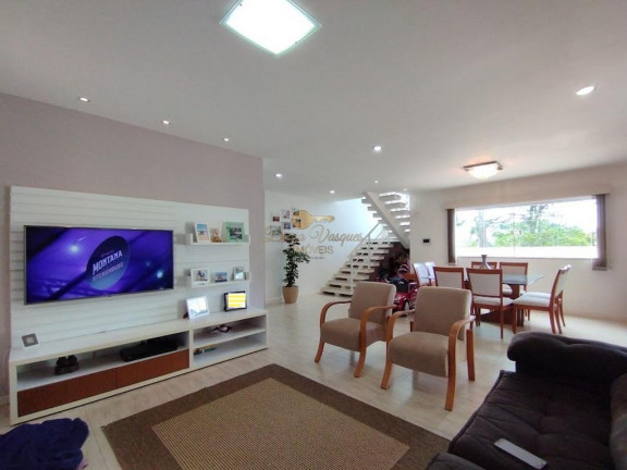 Imagem Casa com 4 Quartos à Venda, 204 m² em Jardim Europa - Teresópolis Imagem Casa com 4 Quartos à Venda, 204 m² em Jardim Europa - Teresópolis