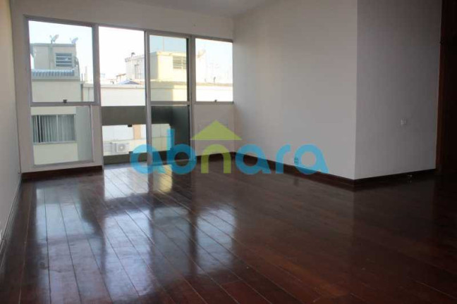 Apartamento com 3 Quartos à Venda, 130 m² em Copacabana - Rio De Janeiro