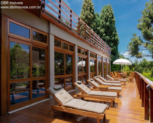 Imagem Casa com 7 Quartos à Venda, 545 m² em Campos Do Jordão - São Paulo Imagem Casa com 7 Quartos à Venda, 545 m² em Campos Do Jordão - São Paulo
