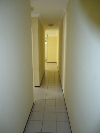 Imagem Casa com 3 Quartos à Venda, 190 m² em Cidade Dos Funcionários - Fortaleza