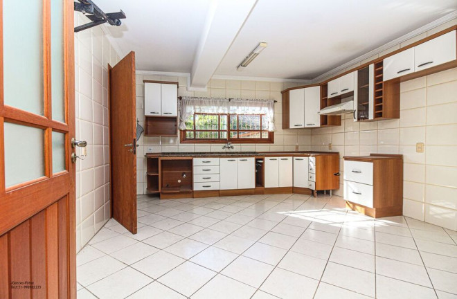 Imagem Casa com 3 Quartos à Venda, 220 m² em Ipanema - Porto Alegre Imagem Casa com 3 Quartos à Venda, 220 m² em Ipanema - Porto Alegre