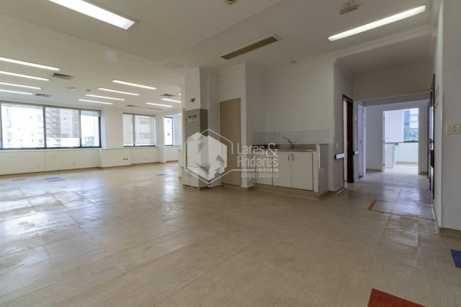 Imagem Sala Comercial à Venda, 286 m² em Moema - São Paulo Imagem Sala Comercial à Venda, 286 m² em Moema - São Paulo