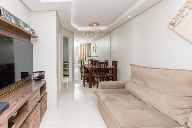 Imagem Casa com 2 Quartos à Venda, 66 m² em Vila Carmosina - São Paulo
