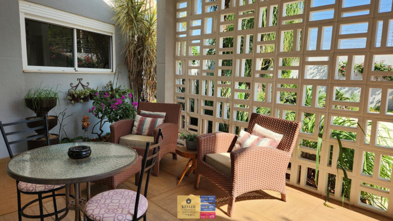 Imagem Casa com 4 Quartos à Venda, 325 m² em Vila A - Foz Do Iguaçu