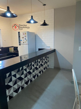 Imagem Sobrado com 3 Quartos à Venda, 238 m² em Vila Canero - São Paulo