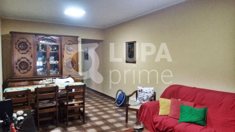 Imagem Casa com 4 Quartos à Venda, 159 m² em Jardim Guanca - São Paulo Imagem Casa com 4 Quartos à Venda, 159 m² em Jardim Guanca - São Paulo