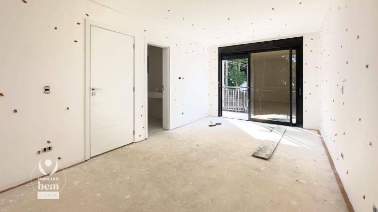 Imagem Sobrado com 3 Quartos à Venda, 190 m² em Campo Comprido - Curitiba Imagem Sobrado com 3 Quartos à Venda, 190 m² em Campo Comprido - Curitiba