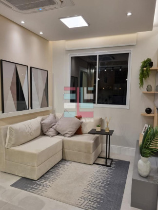 Imagem Imóvel com 2 Quartos à Venda, 35 m² em Interlagos - São Paulo Imagem Imóvel com 2 Quartos à Venda, 35 m² em Interlagos - São Paulo