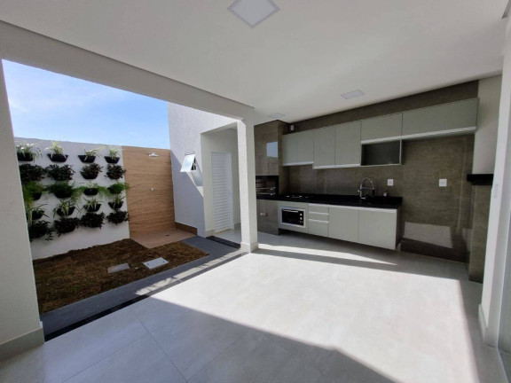 Imagem Casa com 2 Quartos à Venda, 64 m² em Jardim Imperial - Cuiabá Imagem Casa com 2 Quartos à Venda, 64 m² em Jardim Imperial - Cuiabá