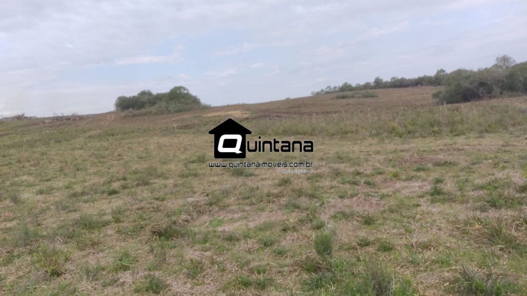 Imagem Imóvel com 2 Quartos à Venda, 950.000 m² em Centro - Pinheiro Machado Imagem Imóvel com 2 Quartos à Venda, 950.000 m² em Centro - Pinheiro Machado