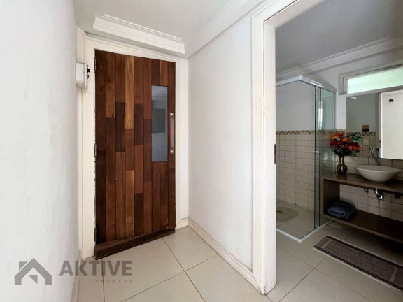 Imagem Casa com 6 Quartos à Venda, 1.190 m² em Granja Viana - Cotia Imagem Casa com 6 Quartos à Venda, 1.190 m² em Granja Viana - Cotia