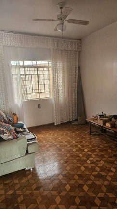 Imagem Casa com 3 Quartos à Venda, 520 m² em Centro - Arapongas Imagem Casa com 3 Quartos à Venda, 520 m² em Centro - Arapongas