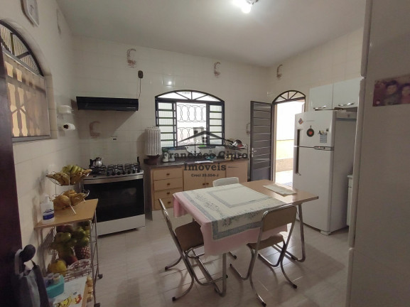 Imagem Casa com 3 Quartos à Venda, 120 m² em Parque Das Arvores - Guaratinguetá Imagem Casa com 3 Quartos à Venda, 120 m² em Parque Das Arvores - Guaratinguetá