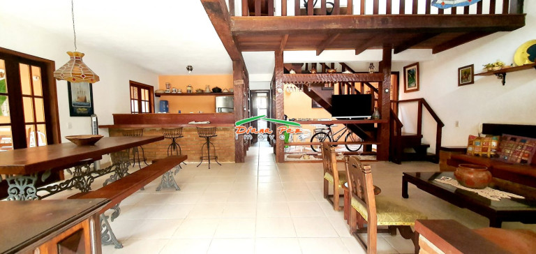 Casa de Condomínio com 5 Quartos à Venda,  em Geribá - Búzios