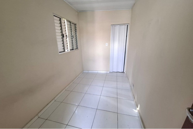 Imagem Casa com 2 Quartos para Alugar, 60 m² em Vila Guedes - São Paulo Imagem Casa com 2 Quartos para Alugar, 60 m² em Vila Guedes - São Paulo
